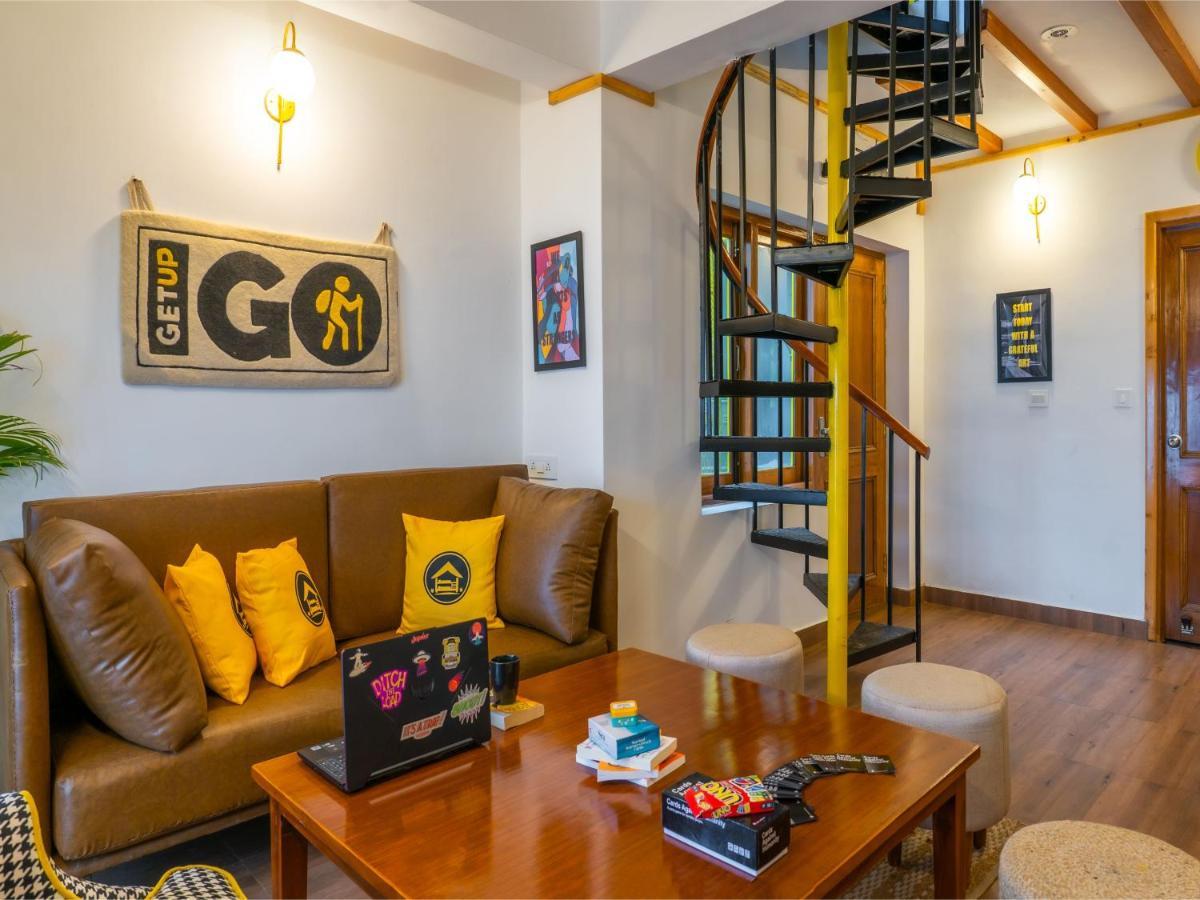 The Hosteller Mussoorie, Mall Road ภายนอก รูปภาพ